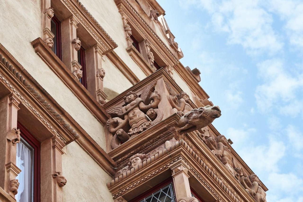 Relais & Chateaux La Maison Des Tetes Colmar Exteriör bild